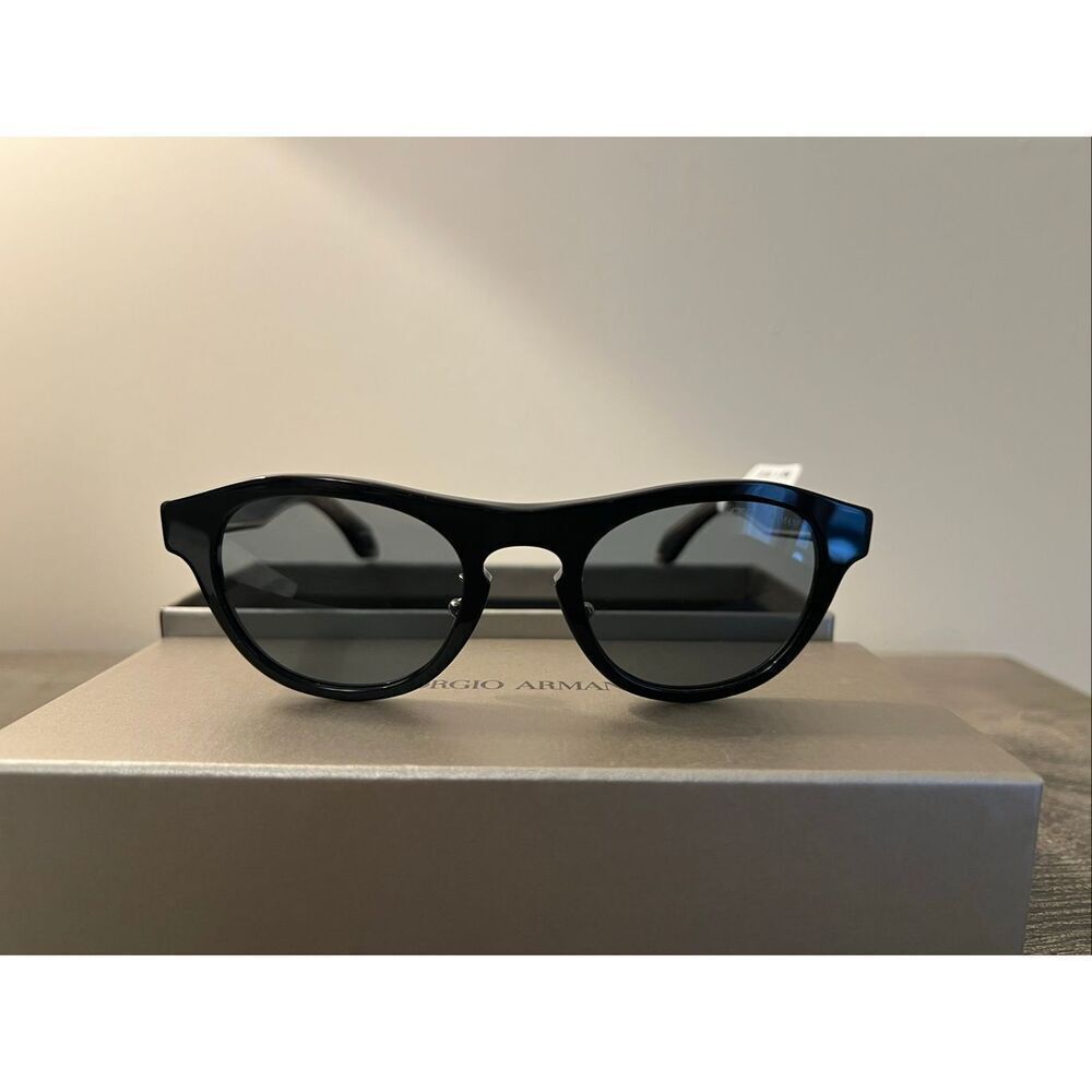 Giorgio Armani Sunglasses – Black - AR8225